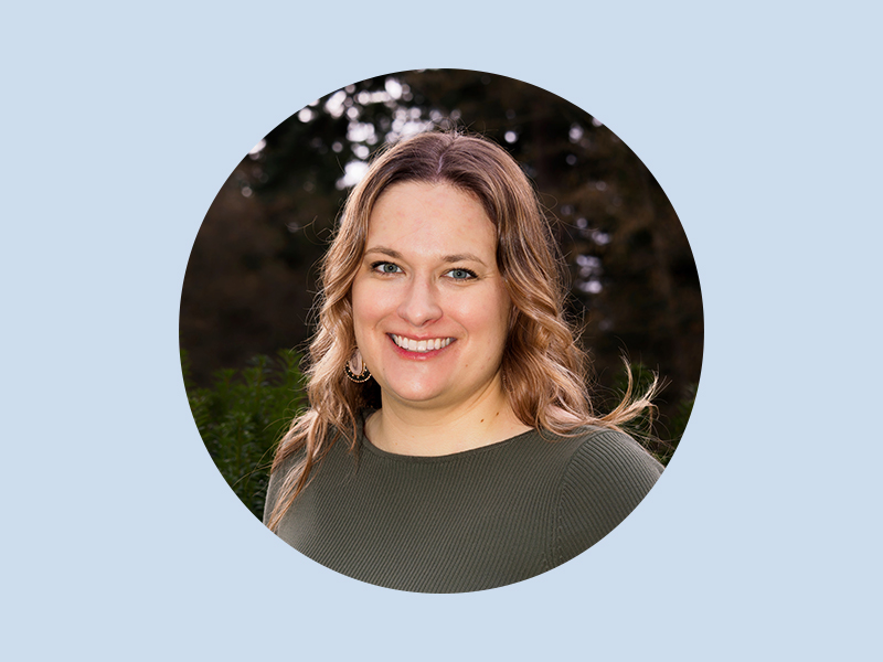 Sarah Gutzmann headshot